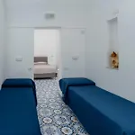 La Piazzetta Konukevi
