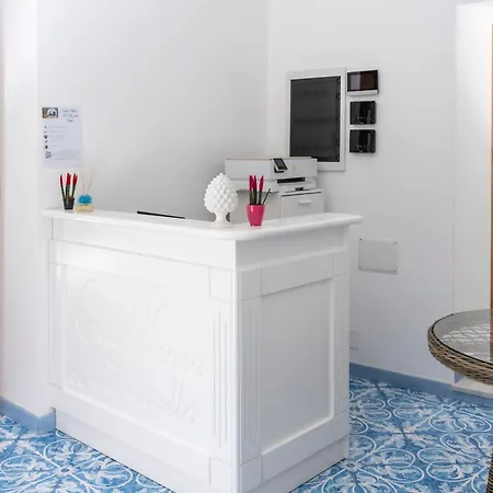 Guest house La Piazzetta 4*